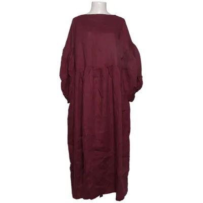 Robe (Rouge) de Simply Grey Lin