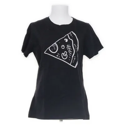 T-shirt (Black, White) from Sol’s Cotton