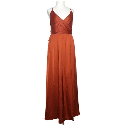 Aftonklänning (Orange) från Showpo Silke