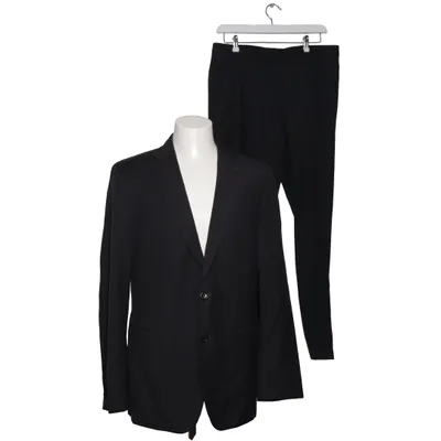 Kostym (Windsor Shaped Fit) från Windsor