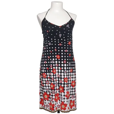 Jurk (Zwart, Wit, Rood) van Celina Exclusive