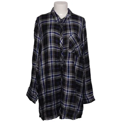 Flannel shirt (Blue, Black, White) from Janet & Joyce Viscose