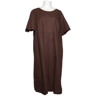 Dress (Brown) from Sara Lindholm