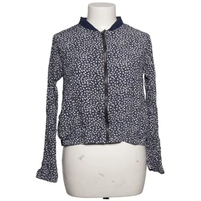 Blus (G419AE19) från Molly Bracken Viskos