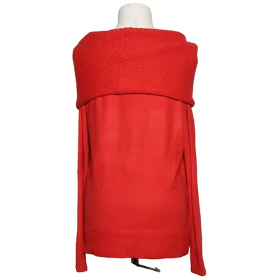 Turtleneck (Red) from Zero Acrylic, Elastane, Polyamide