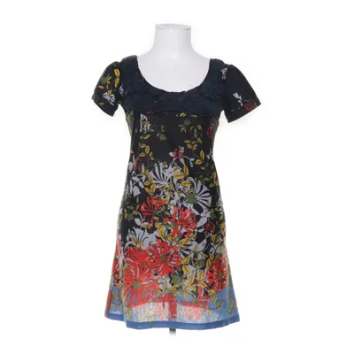 Klänning (Svart, Röd, Gul, Vit, Grön) från Pussycat Elastan, Polyester