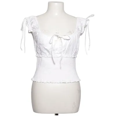 Crop top (White) from Bella x About You Organic cotton