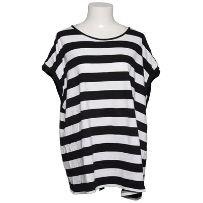 T-shirt (Black, White) from Flashlights