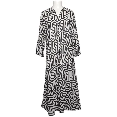 Maxi dress (Black, White) from ESViViD