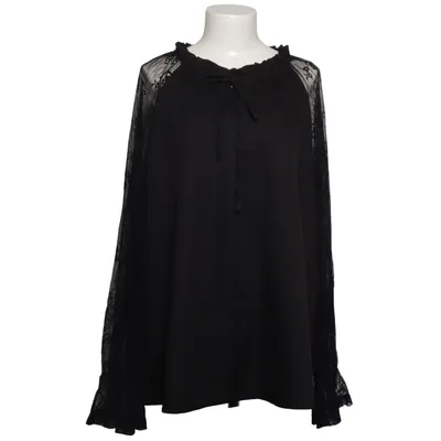 Blus (Svart) från Emery Rose