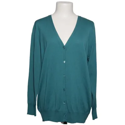 Cardigan (Bleu) de Collection L. Laine de mouton