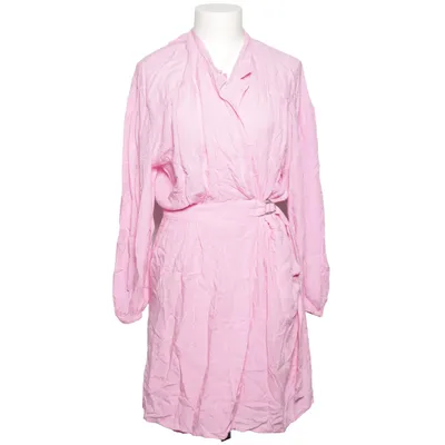 Slå-om-kjole (Pink) fra Suncoo Viscose