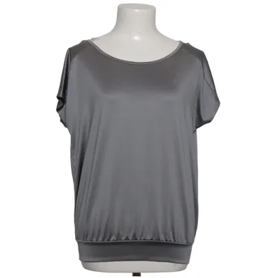 Top (Gray) from Gococo