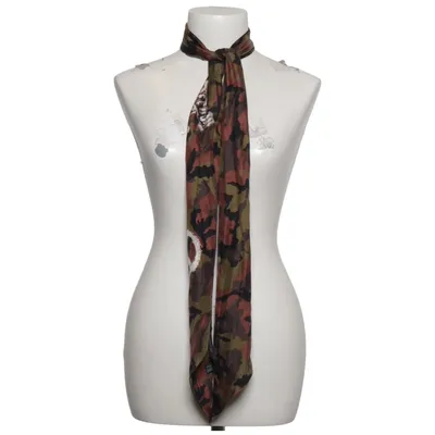 Shawl (Green, Brown, Black) from Plomo o Plata