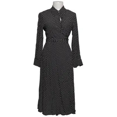 Wrap dress (Black, White) from Mango Casual