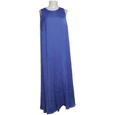 Robe longue (Bleu) de Mat. Polyester