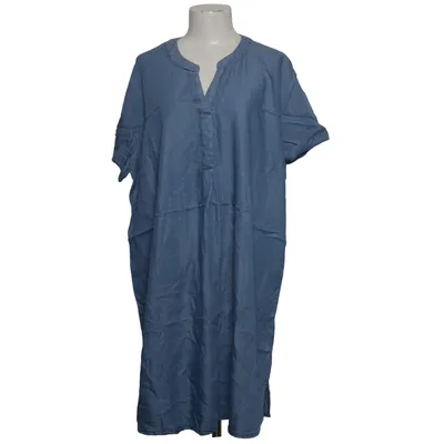 Denim dress (Blue) from Hema Lyocell