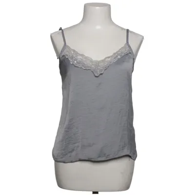 Pyjamaoberteil (Grau) von Jacqueline de Yong