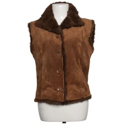 Outer vest (Brown) from Snap Shot Acrylic, Polyester