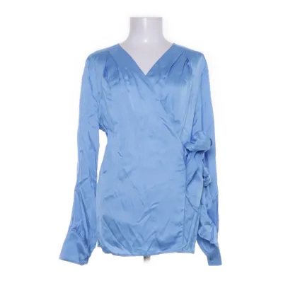 Omlottblus (Blouse With Wrap Effect) från Coster Copenhagen Viskos