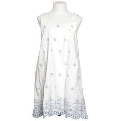 Robe (Blanc, Bleu) de Steele. Coton