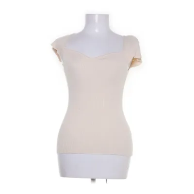 Topp (Beige) från By Malina Viskos