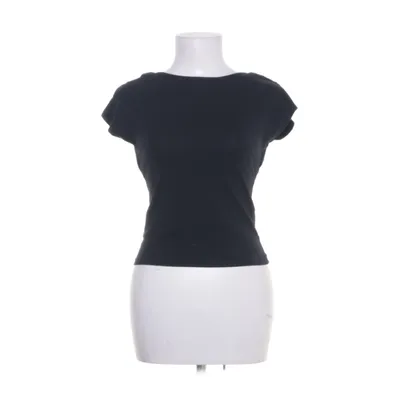 Topp (Perfect Open Back Tee) från Nelly