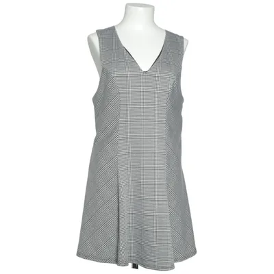 Jurk (Zwart, Wit) van Boohoo Petite