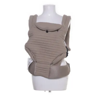 Bärsele (The Armadillo Baby Carrier) från Bumpsuit Polyester
