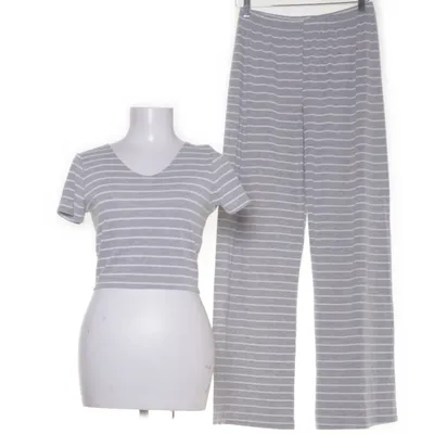Pyjamas (Grå, Vit) från PrettyLittleThing Elastan, Viskos