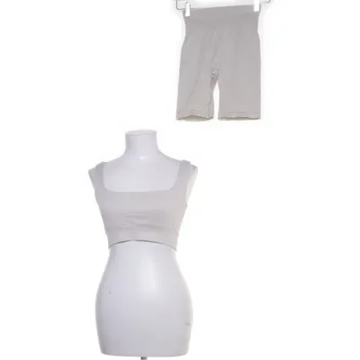 Träningsset (Beige) från Sisterly Tribe