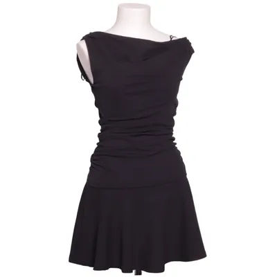 Klänning (Svart) från Zara