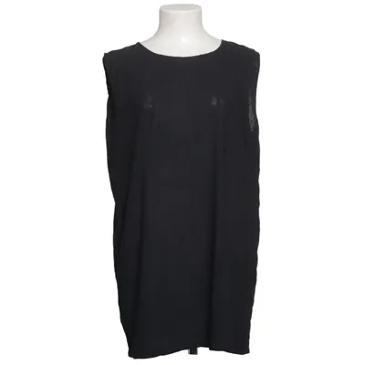 Linne (Svart) från Sara Polyester