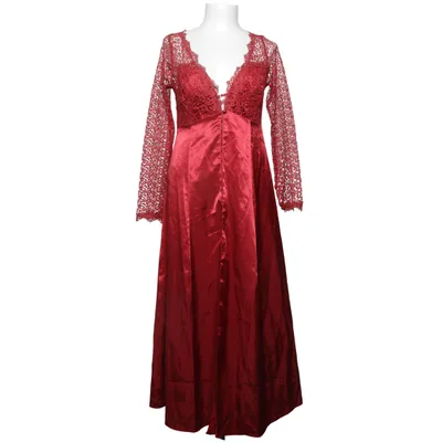 Set (Red) from Bondy Polyester