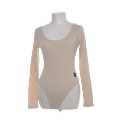 Body (Beige) från Sixth June