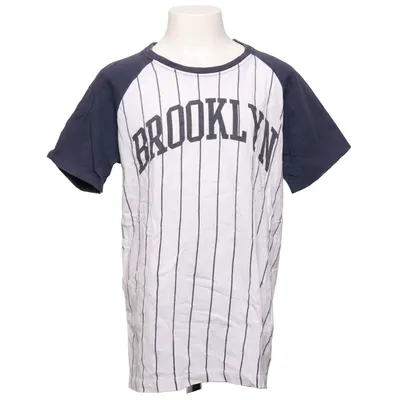 Baseball T-shirt (White, Blue) from Red & Blue