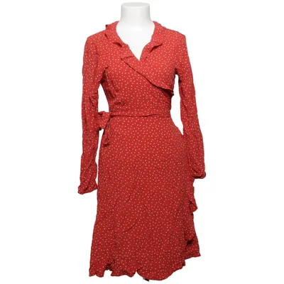 Wrap dress (Red, White) from Cream Viscose