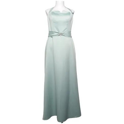 Bella Formals by Venus second hand | Shop second hand online easily on  Sellpy.com.