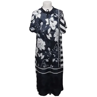 Kleid (Blau, Weiß) von Gabriella K. Elasthan, Modal, Viskose