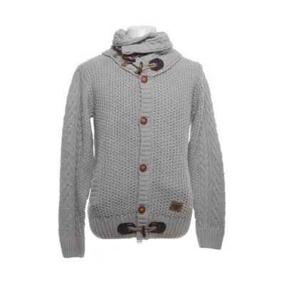 Cardigan (Gray) from Indicode Acrylic