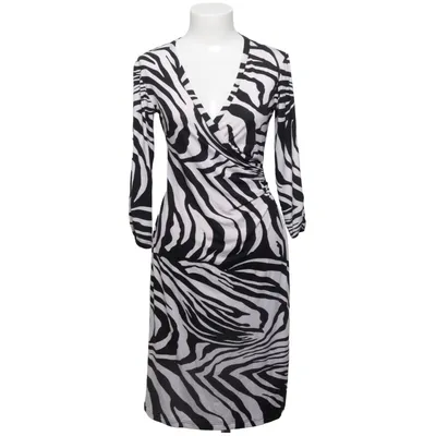 Wrap dress (Black, White) from Fervente Viscose
