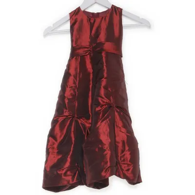 Brudnäbbsklänning (Röd) från Lee Ying Hong Polyester