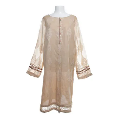 Traditional attire (Beige)