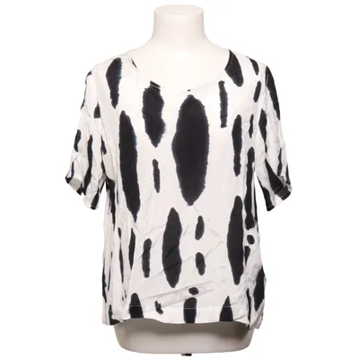 Top (Black, White) from Masai Viscose