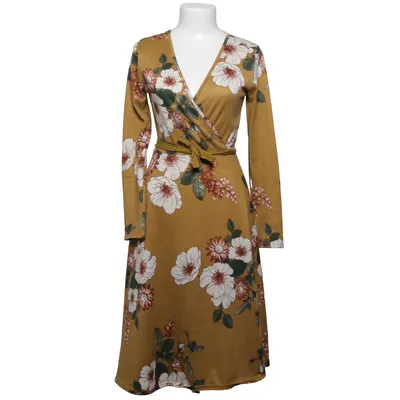 Wrap dress (Brown, White, Green) from Caution To the Wind
