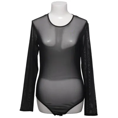 Body (Svart) från Lars Wallin Polyester