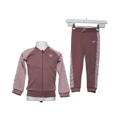 Loungewear (Lilla) fra Hummel Økologisk bomuld, Genanvendt polyester