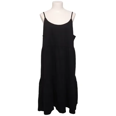 Dress (Black) from Outhorn Cotton