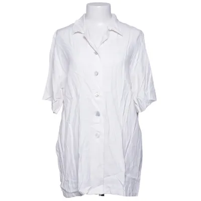 Short sleeve shirt (White) from Lofehrling Cupro, Viscose