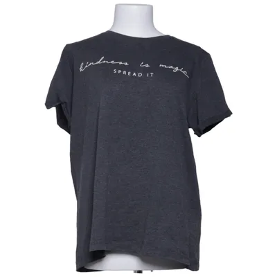 T-shirt (Grijs) van ONLY Carmakoma Katoen
